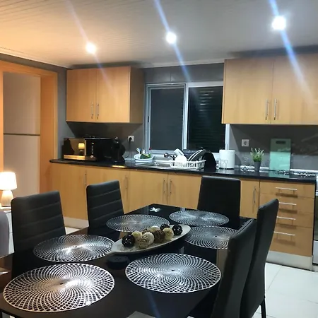 Casa De Vivian And Michael * Sao Pedro (Sao Miguel)